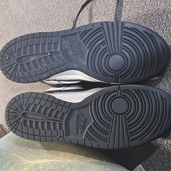 Dunk High Nike 305287 041 Tennis Shoe - Picture 12 of 14